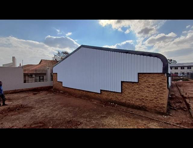 INDUSTRIAL PROPERTY TO RENT IN HIGHVELD